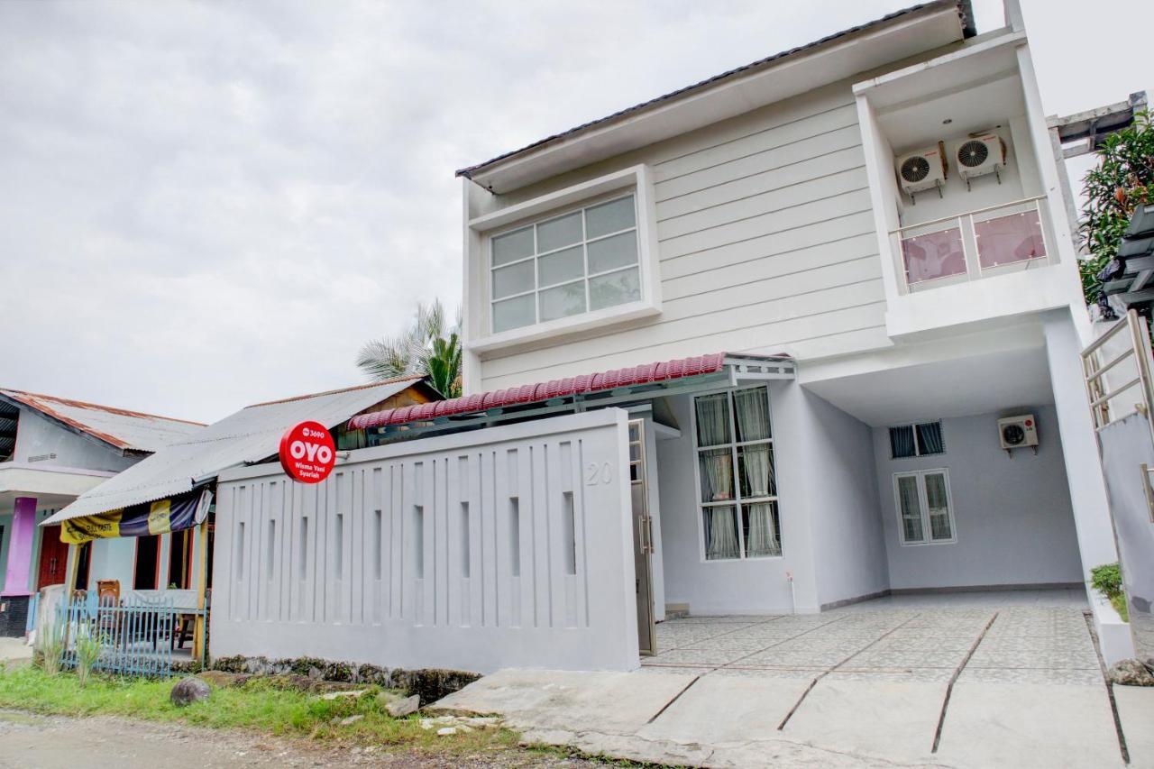 Oyo 3690 Wisma Yani Syariah Padang  Exterior foto