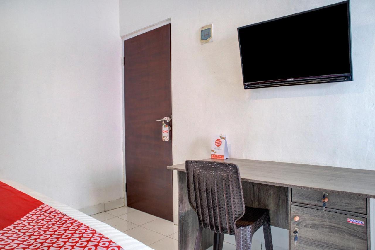 Oyo 3690 Wisma Yani Syariah Padang  Exterior foto